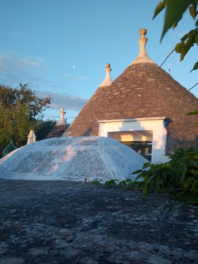Trulli Di Ivana Ostuni Exterior foto